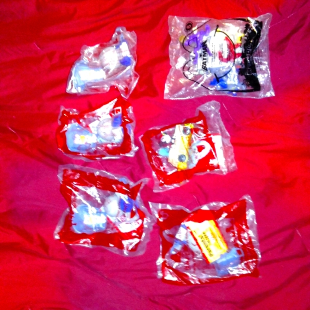 6 Piece Happy Meal Set Disney Batman Ect.